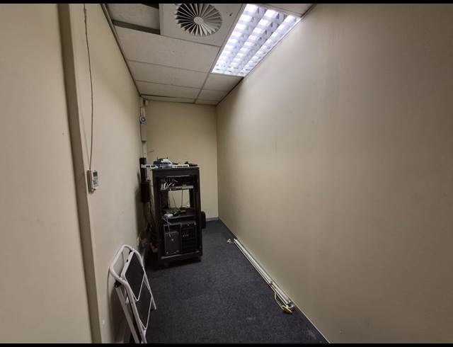 226M² OFFICE FOR SALE IN LITTLE FALLS